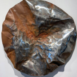 Karol Wycisk, stal czarna, średnica 90 cm, 2021